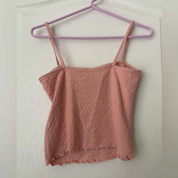 Hollister tank. Crop top. Pink. Size small. - Picture 2 of 4